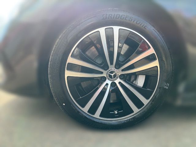 Mercedes-Benz EQE 350 Sedan