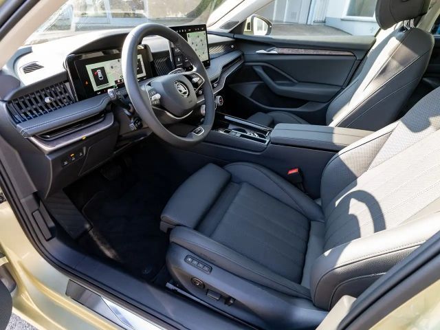 Skoda Superb 2.0 TDI Combi