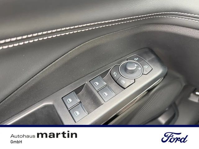 Ford Puma EcoBoost Titanium