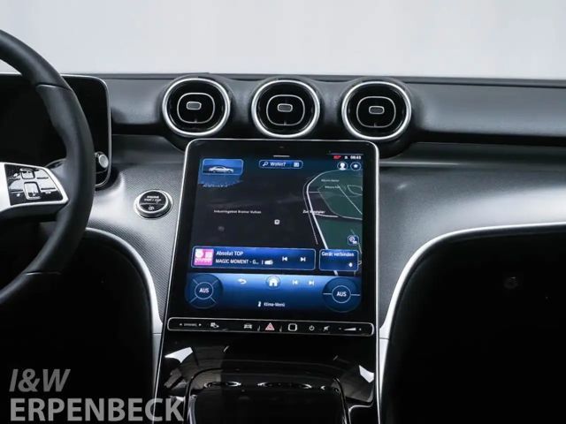 Mercedes-Benz C 200 Sedan