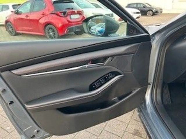 Mazda 3 Homura SkyActiv e-Skyactiv