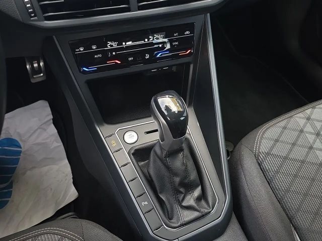 Volkswagen Polo 1.0 TSI DSG R-Line