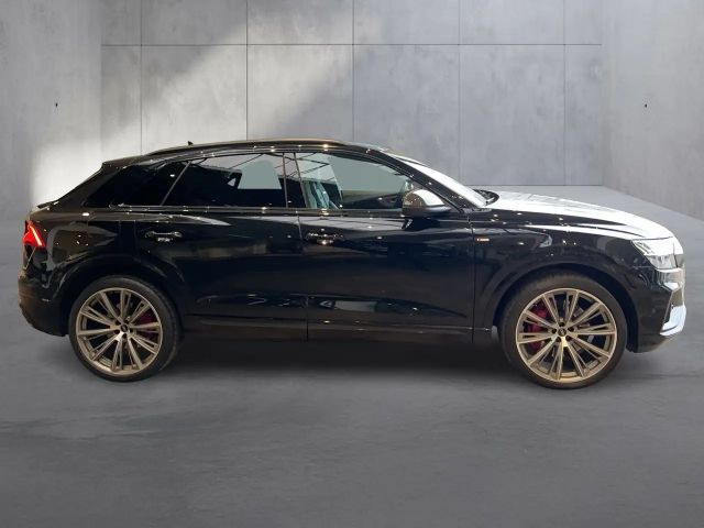 Audi Q8 60 TFSI Hybride Quattro