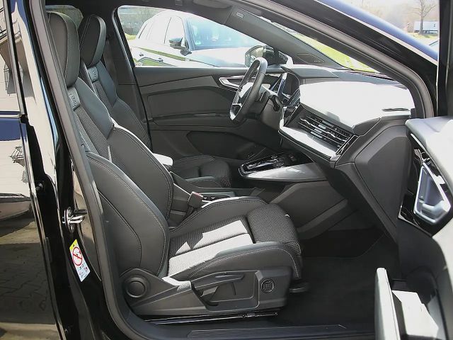 Audi Q4 e-tron S-Line