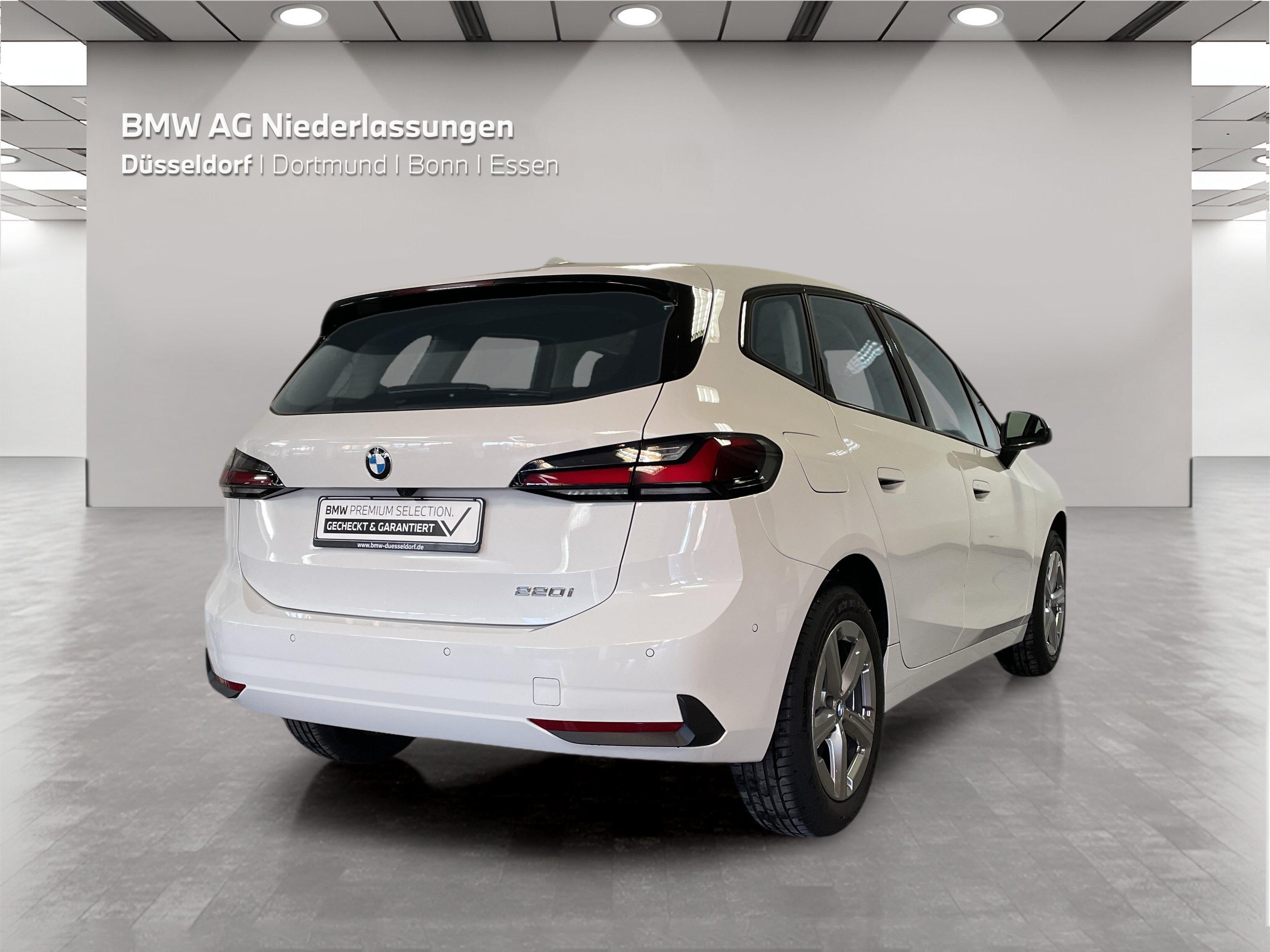 BMW 220 220i Active Tourer