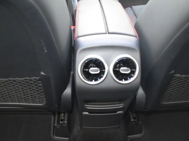 Mercedes-Benz GLB 35 AMG 4MATIC AMG Line