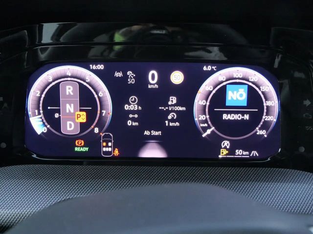 Volkswagen Golf DSG R-Line