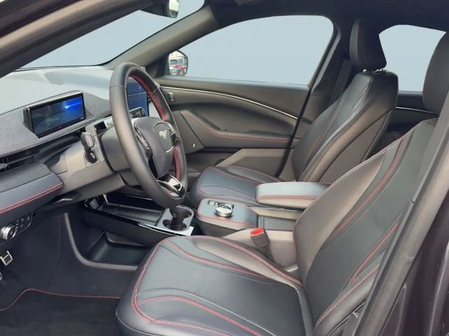 Ford Mustang Mach-E AWD