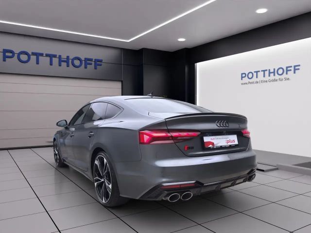 Audi S5 Quattro