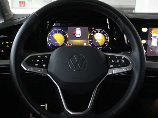 Volkswagen Golf Life Move