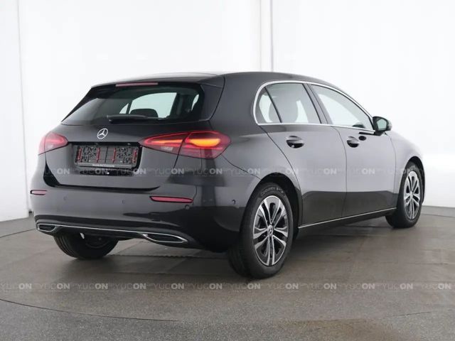 Mercedes-Benz A 180 LENKRADHEIZUNG LED HP USB PAKET