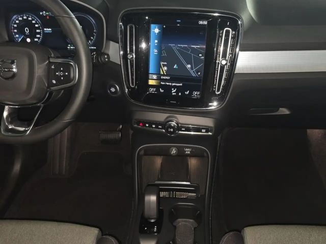 Volvo XC40 Core Recharge T4