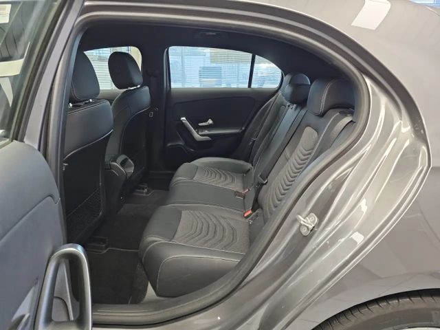 Mercedes-Benz A 180 Progressive