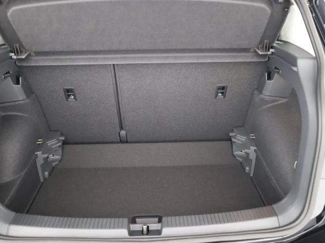 Volkswagen T-Cross 4Me TSI