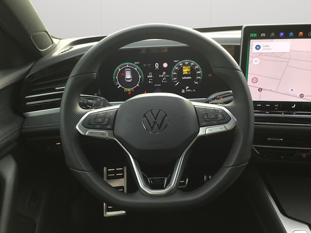 Volkswagen Passat 2.0 TDI DSG R-Line