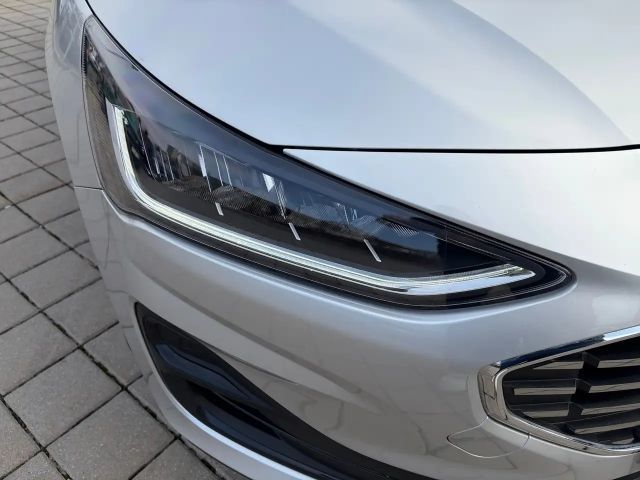 Ford Focus Titanium Wagon