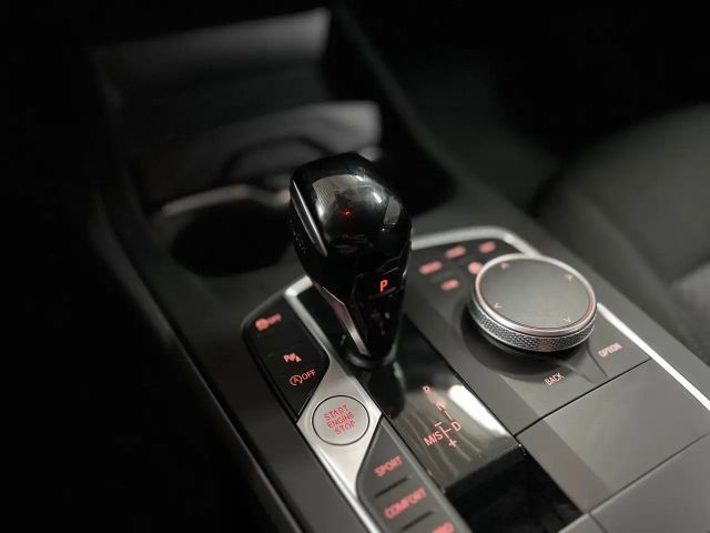 BMW 116 116d Advantage pakket Sedan