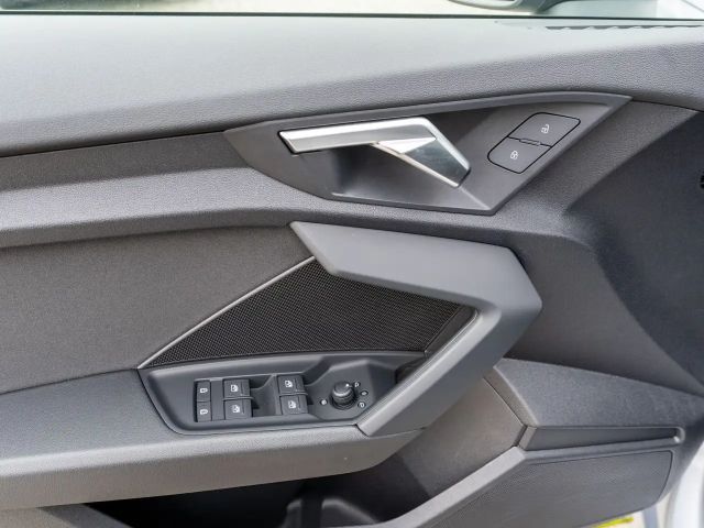 Audi A3 30 TDI Sedan