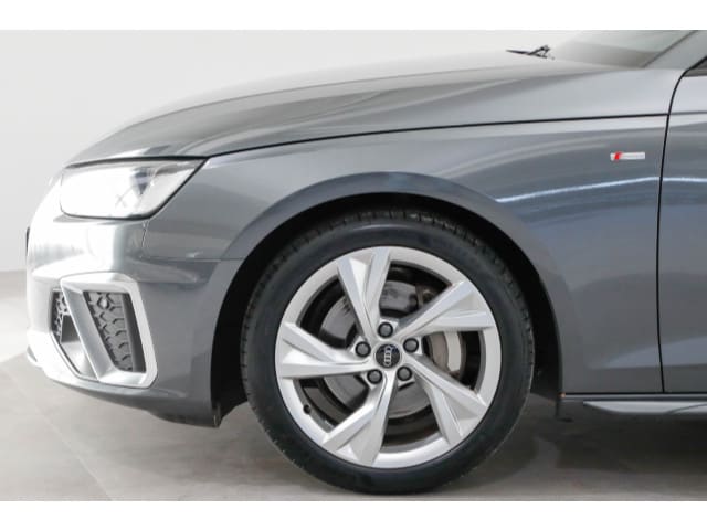 Audi A4 40 TDI Avant S-Tronic