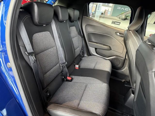 Renault Clio E-Tech Intens