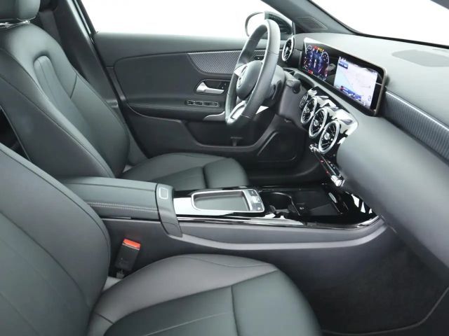 Mercedes-Benz A 180 Progressive