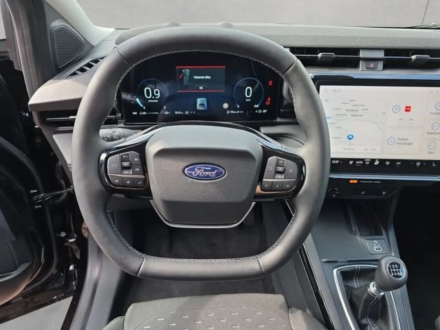 Ford Puma EcoBoost Titanium