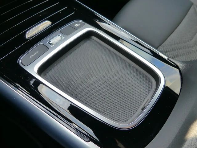 Mercedes-Benz B 200 Progressive