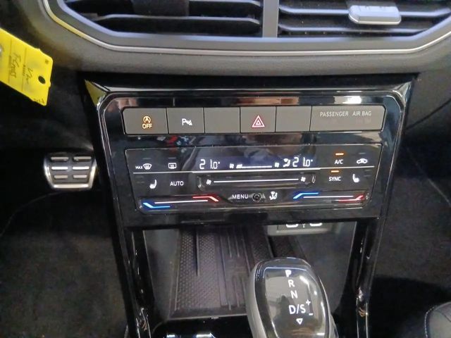 Volkswagen T-Cross 1.0 TSI DSG R-Line