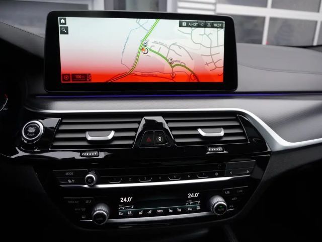 BMW 540 540d M-Sport Touring xDrive