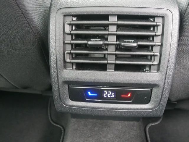 Volkswagen Golf 1.5 eTSI Golf VIII Life