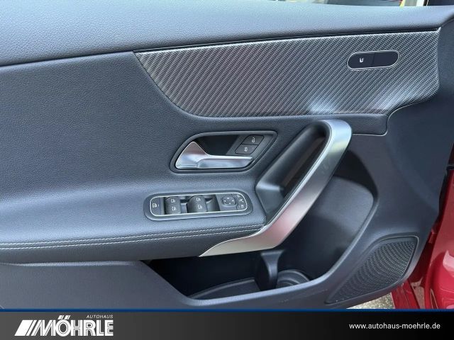 Mercedes-Benz A 200 Progressive