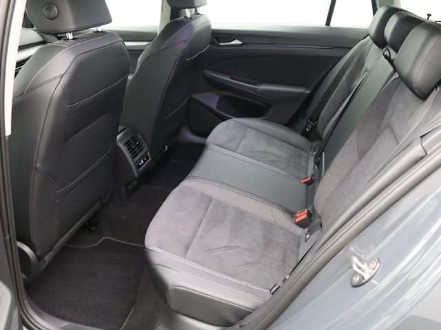 Volkswagen Golf 1.5 eTSI DSG Style Variant