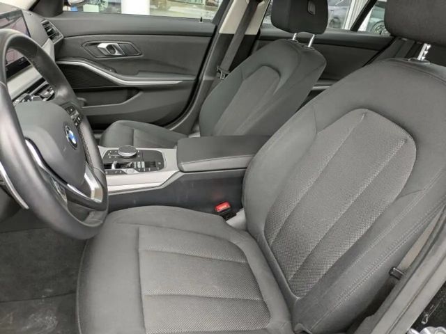 BMW 318 318i Touring