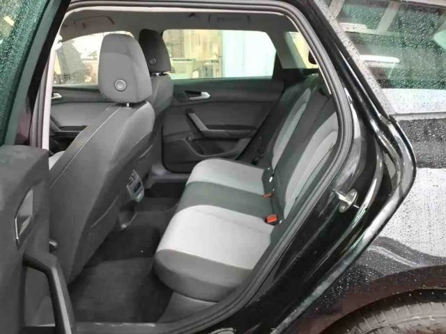 Seat Leon 2.0 TDI DSG Sportstourer Style