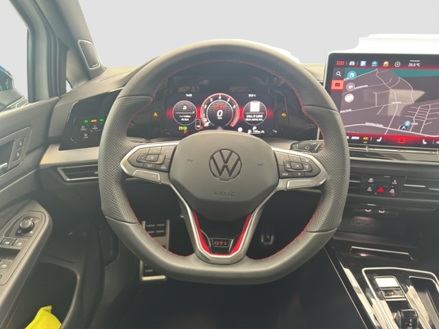 Volkswagen Golf 2.0 TSI Golf VIII