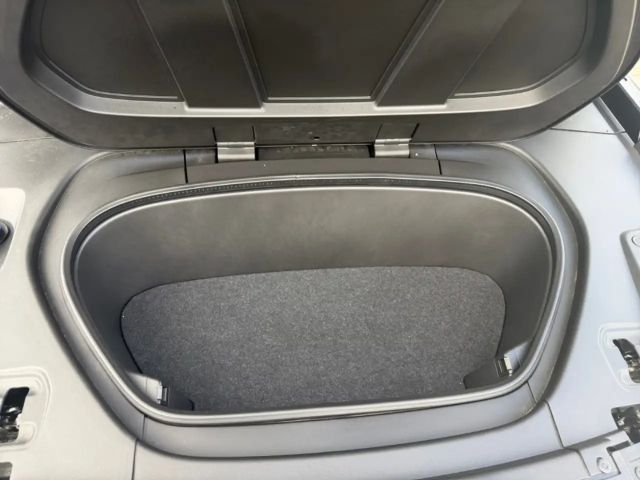 Volvo XC40 AWD Plus Recharge Twin Engine