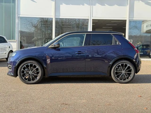 Renault 5 E-Tech Iconic