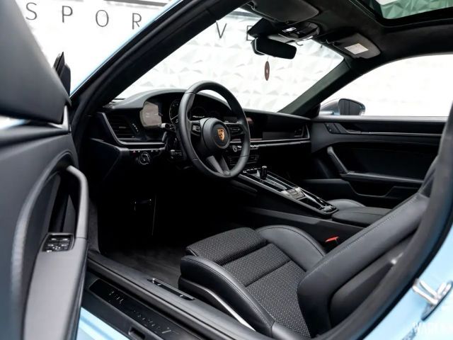 Porsche 992 Carrera Coupé Turbo