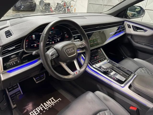 Audi Q8 50 TDI Quattro S-Line