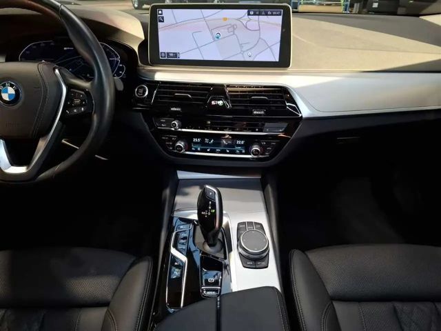 BMW 530 530e Touring