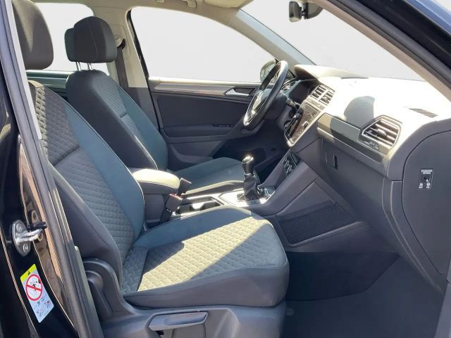 Volkswagen Tiguan 1.5 TSI IQ.Drive