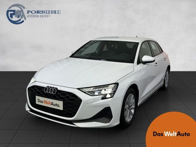 Audi A3 30 TFSI Sedan