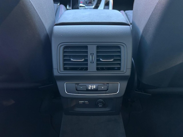 Audi Q5 45 TFSI Quattro S-Tronic Sportback