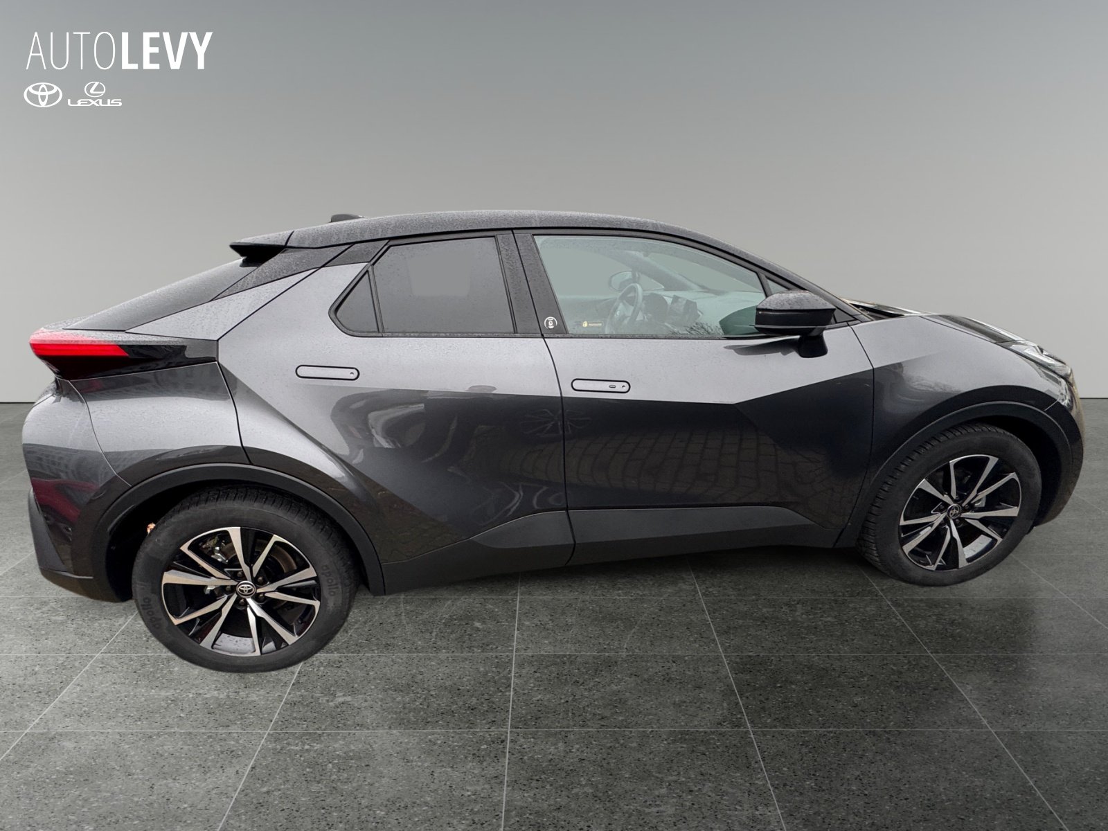 Toyota C-HR 5-deurs Team D Technik