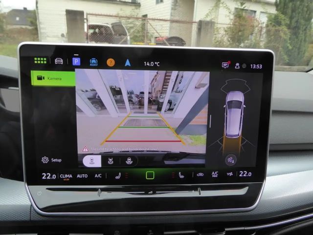 Volkswagen Golf 1.5 TSI Variant