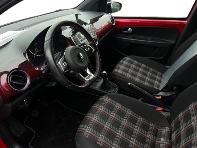 Volkswagen up! 1.0 TSI GTI