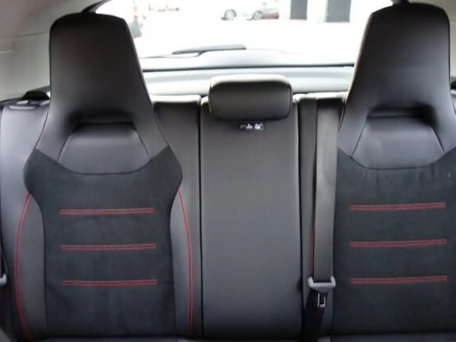 Mercedes-Benz A 200 AMG Line