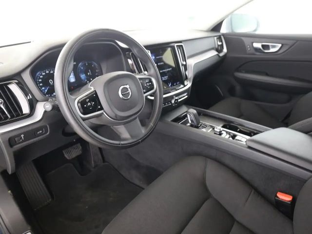 Volvo V60 Momentum