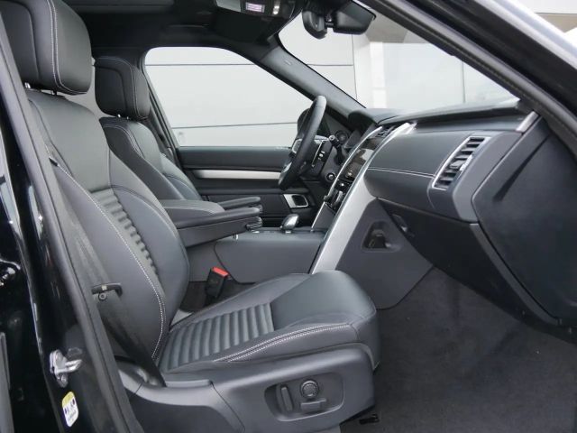 Land Rover Discovery AWD D250 Dynamic SE