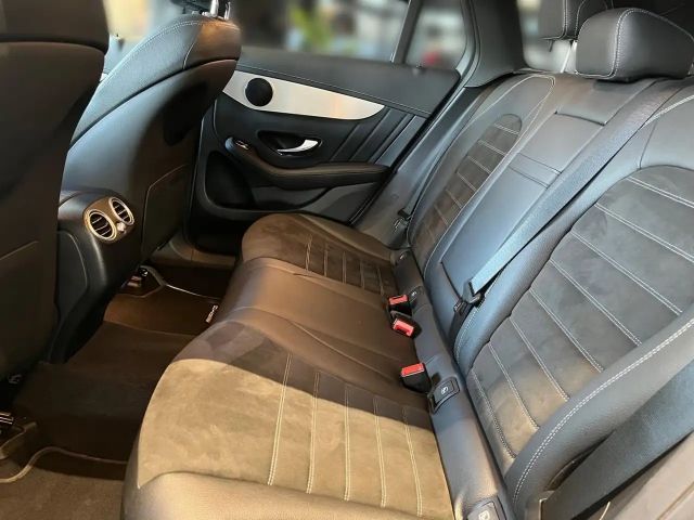 Mercedes-Benz GLC 300 4MATIC AMG Line